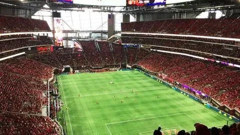 库尼亚本赛季英超进球13粒，实至名归的狼队当家球星。